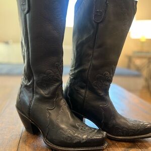 Women’s Tony Lama Elko Black Heeled Cowboy Boots